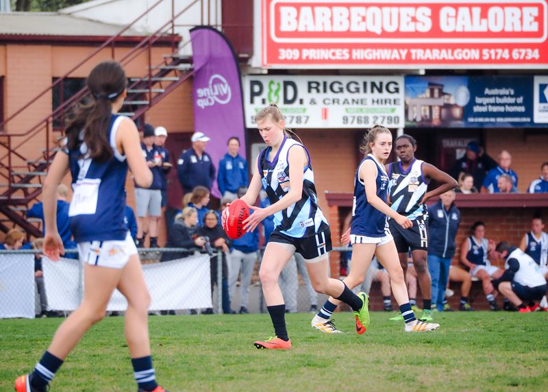 Girls-Falcons-v-Yarra-Valley-Vline-Cup-2017-(By-Jodie-Harlow)-(18)